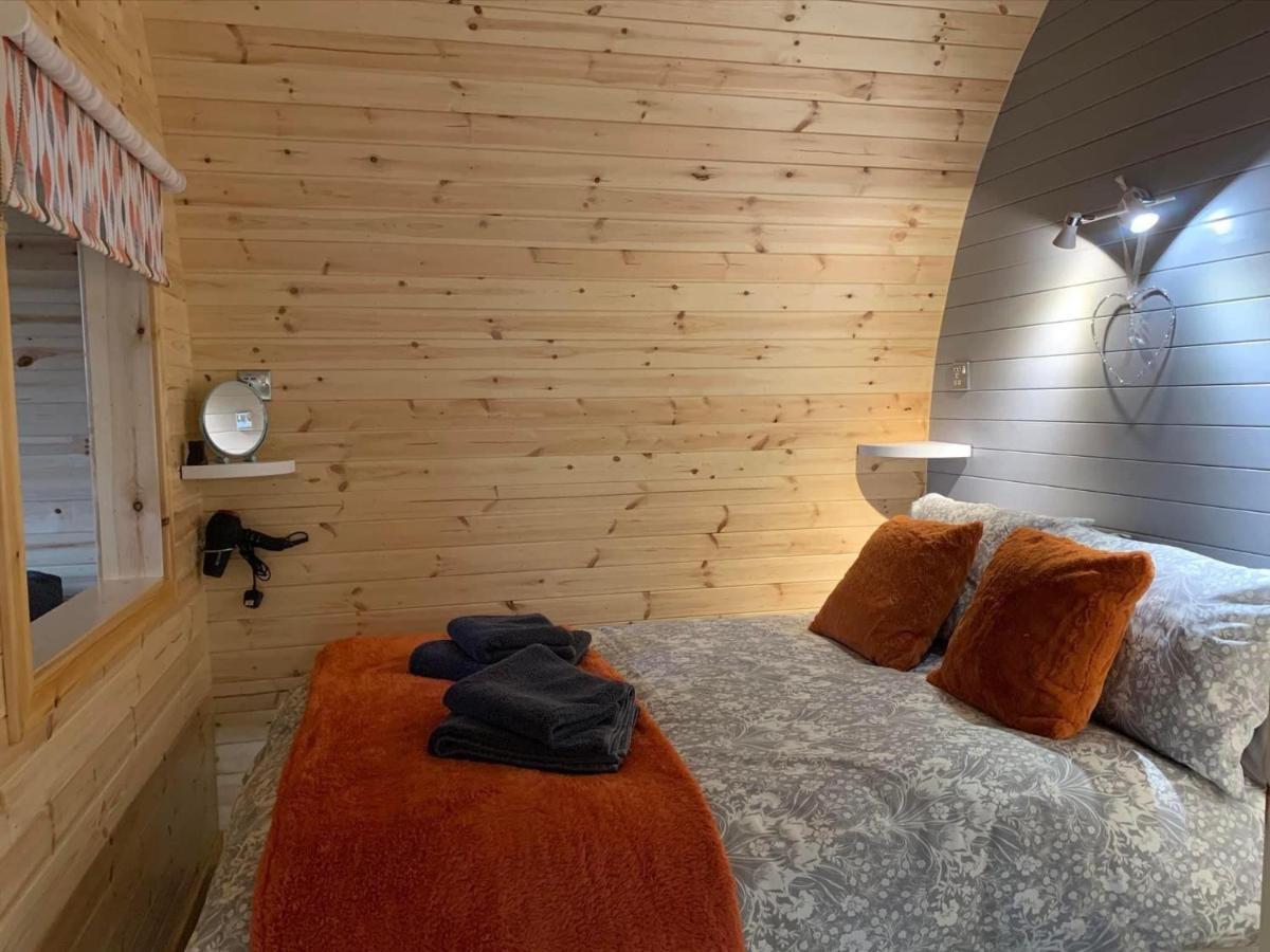 Hotel Daviot Luxury Pods Inverness Exterior foto