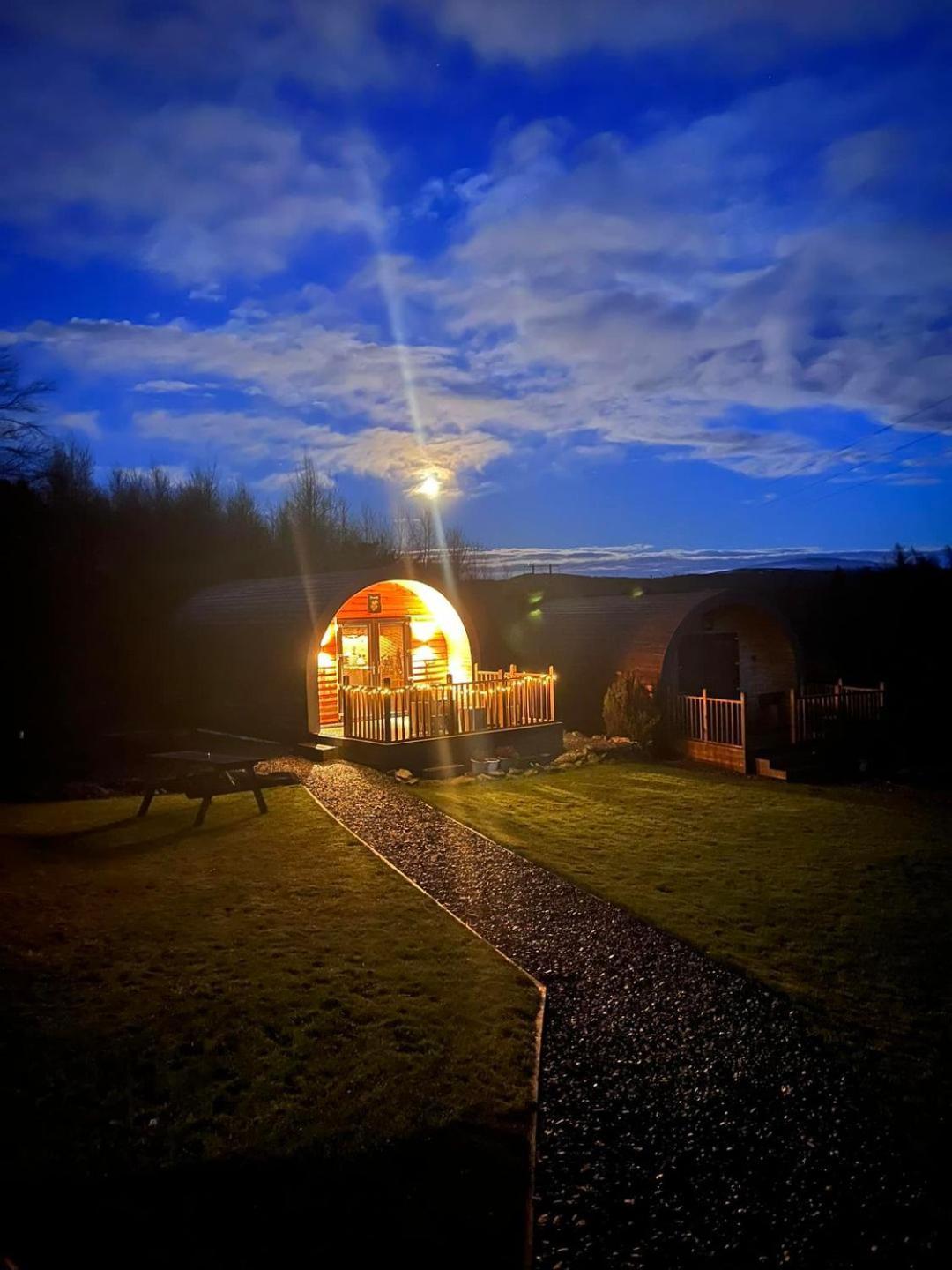 Hotel Daviot Luxury Pods Inverness Exterior foto
