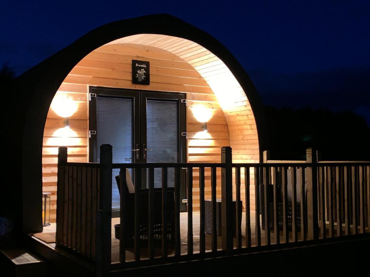 Hotel Daviot Luxury Pods Inverness Exterior foto